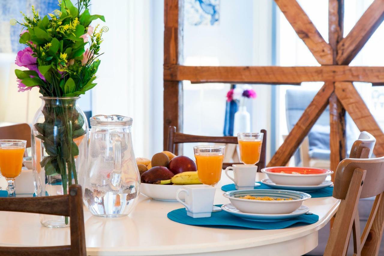 Bairro Alto 3 Bedroom Patio Flat! 리스본 외부 사진