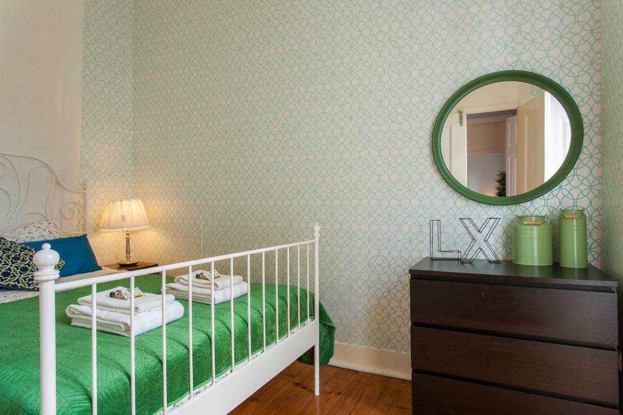 Bairro Alto 3 Bedroom Patio Flat! 리스본 외부 사진